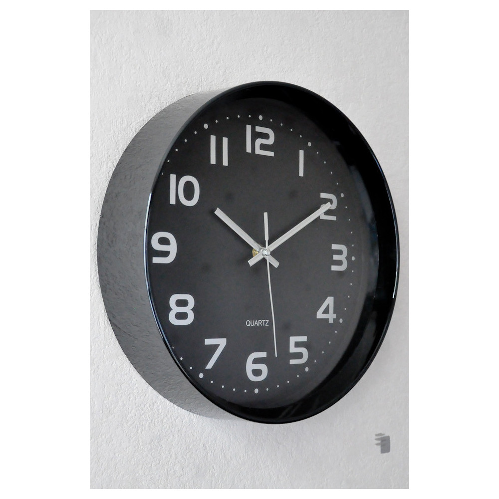 Horloge noire design Outline (ronde) Horloge noire design Outline (ronde)