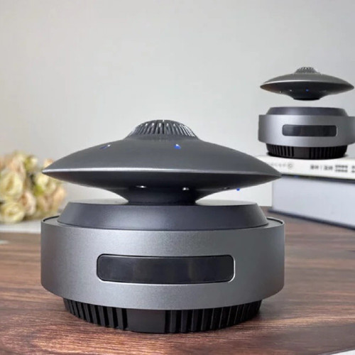 Enceinte en auto-lévitation...