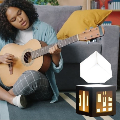 Lampe en lévitation avec...